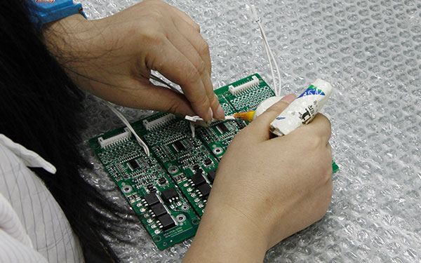 鋰電池保護板種類以及優缺點